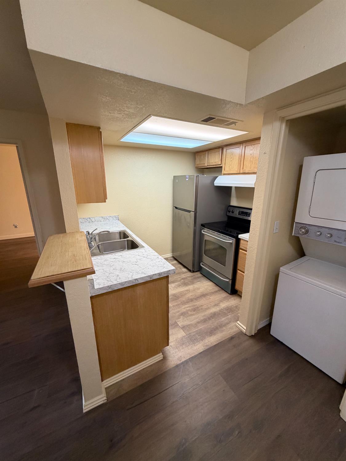 1661 Pyrenees Avenue, Unit 70 Stockton, CA 95210 - Photo 4 of 32