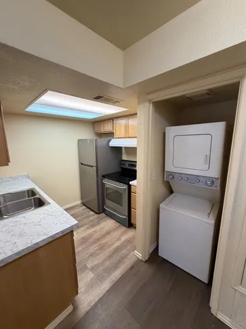 $145,000 | 1661 Pyrenees Avenue, Unit 70, Stockton, CA 95210