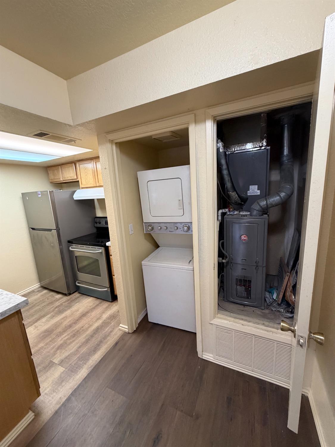 1661 Pyrenees Avenue, Unit 70 Stockton, CA 95210 - Photo 10 of 32