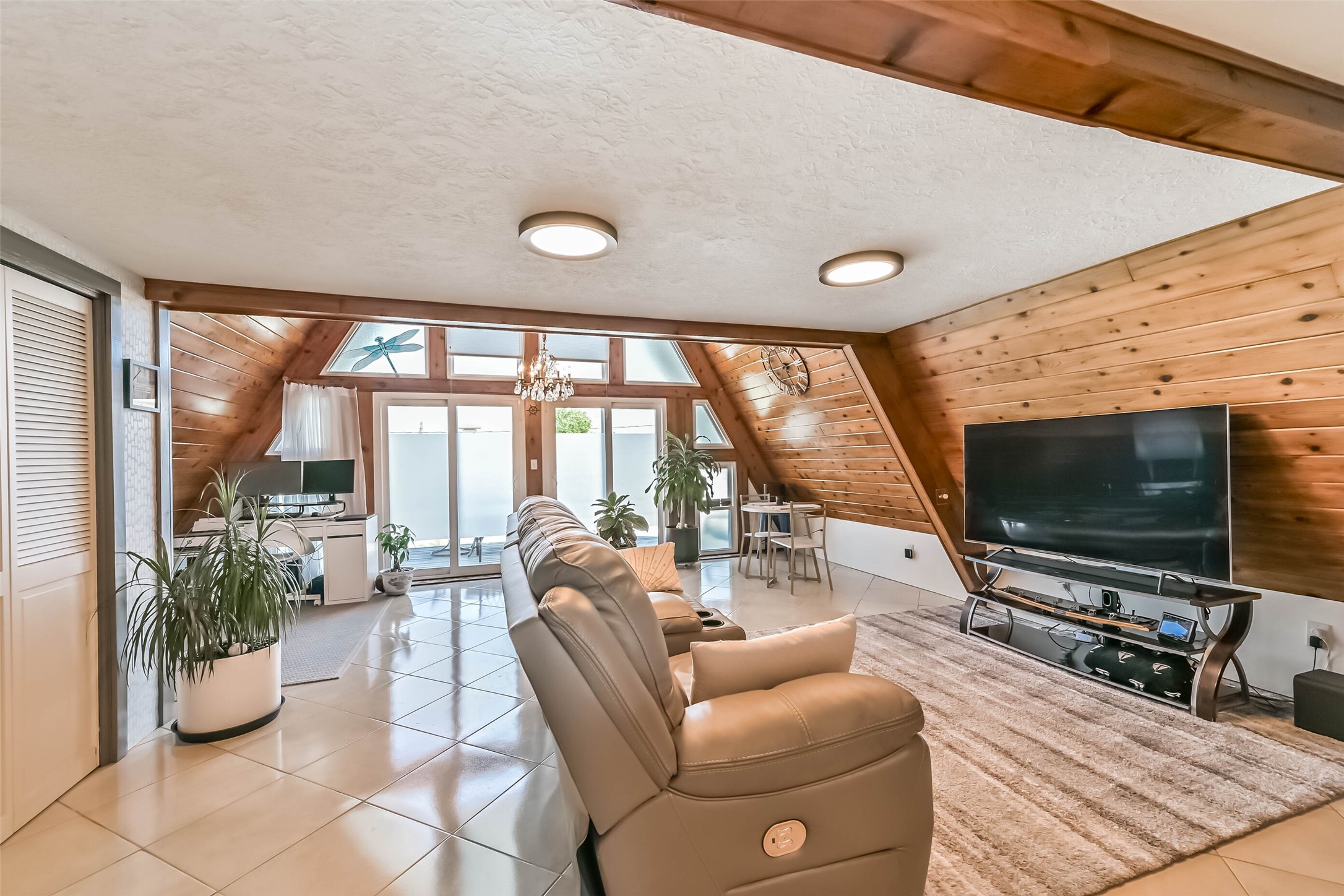 2009 Todville Road Seabrook, TX 77586 - Photo 14 of 46