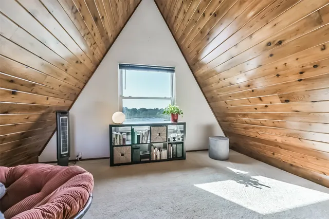 $2,850 | 2009 Todville Road, Seabrook, TX 77586