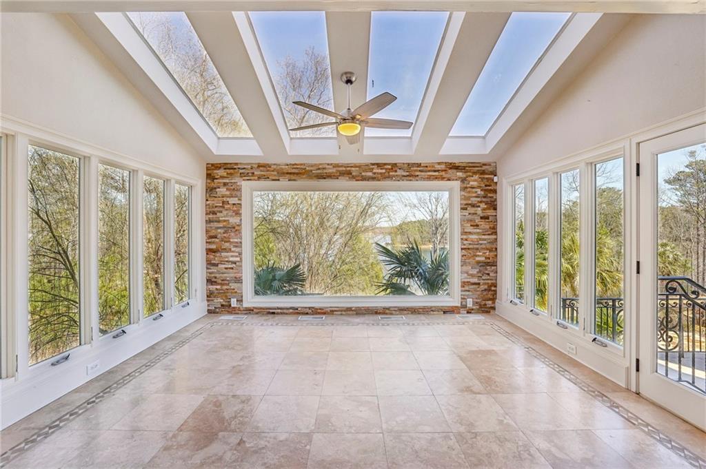 6525 Garrett Road Buford, GA 30518 - Photo 28 of 98