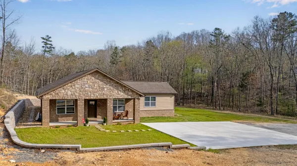 $520,000 | 6927 Flagstone Drive, Ooltewah, TN 37363