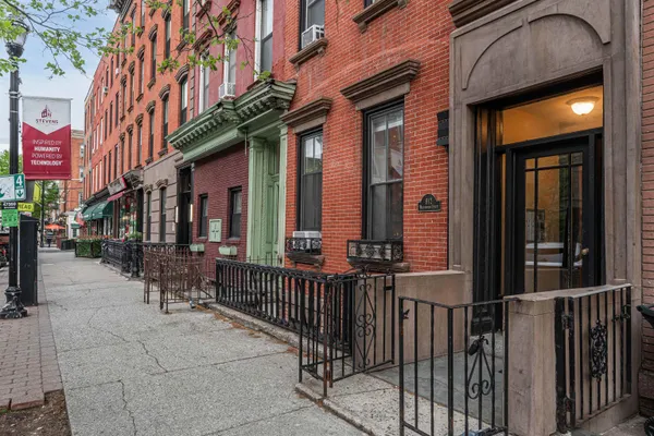 $729,000 | 812 Washington Street, Unit 5, Hoboken, NJ 07030