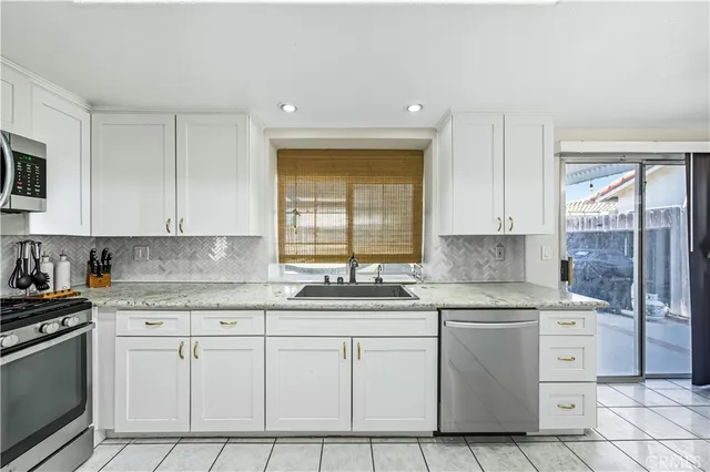 $649,500 | 39785 Knollridge Drive, Temecula, CA 92591