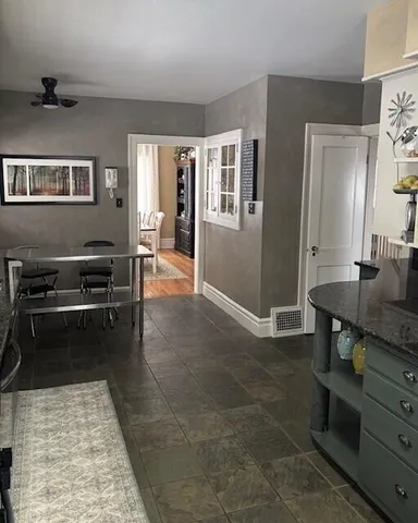 $284,900 | 793 Oakridge Drive, Jackson, MI 49203