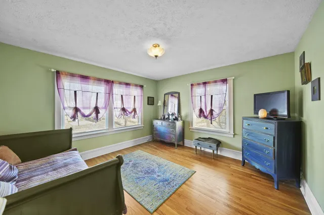 $298,000 | 793 Oakridge Drive, Jackson, MI 49203