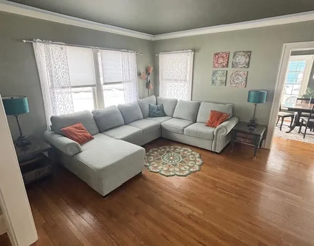 $284,900 | 793 Oakridge Drive, Jackson, MI 49203