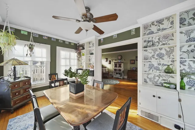 $284,900 | 793 Oakridge Drive, Jackson, MI 49203