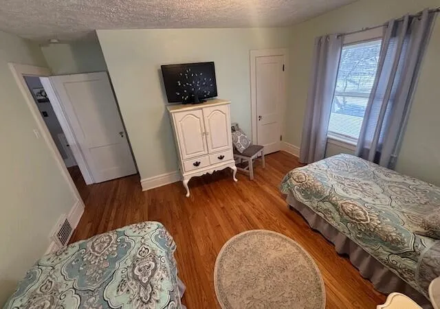 $284,900 | 793 Oakridge Drive, Jackson, MI 49203