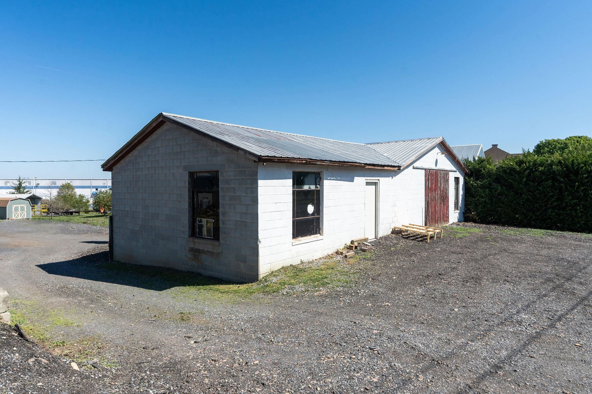 2061 Cecil Wampler Road Mount Crawford, VA 22841 - Photo 57 of 70 Front of Garage