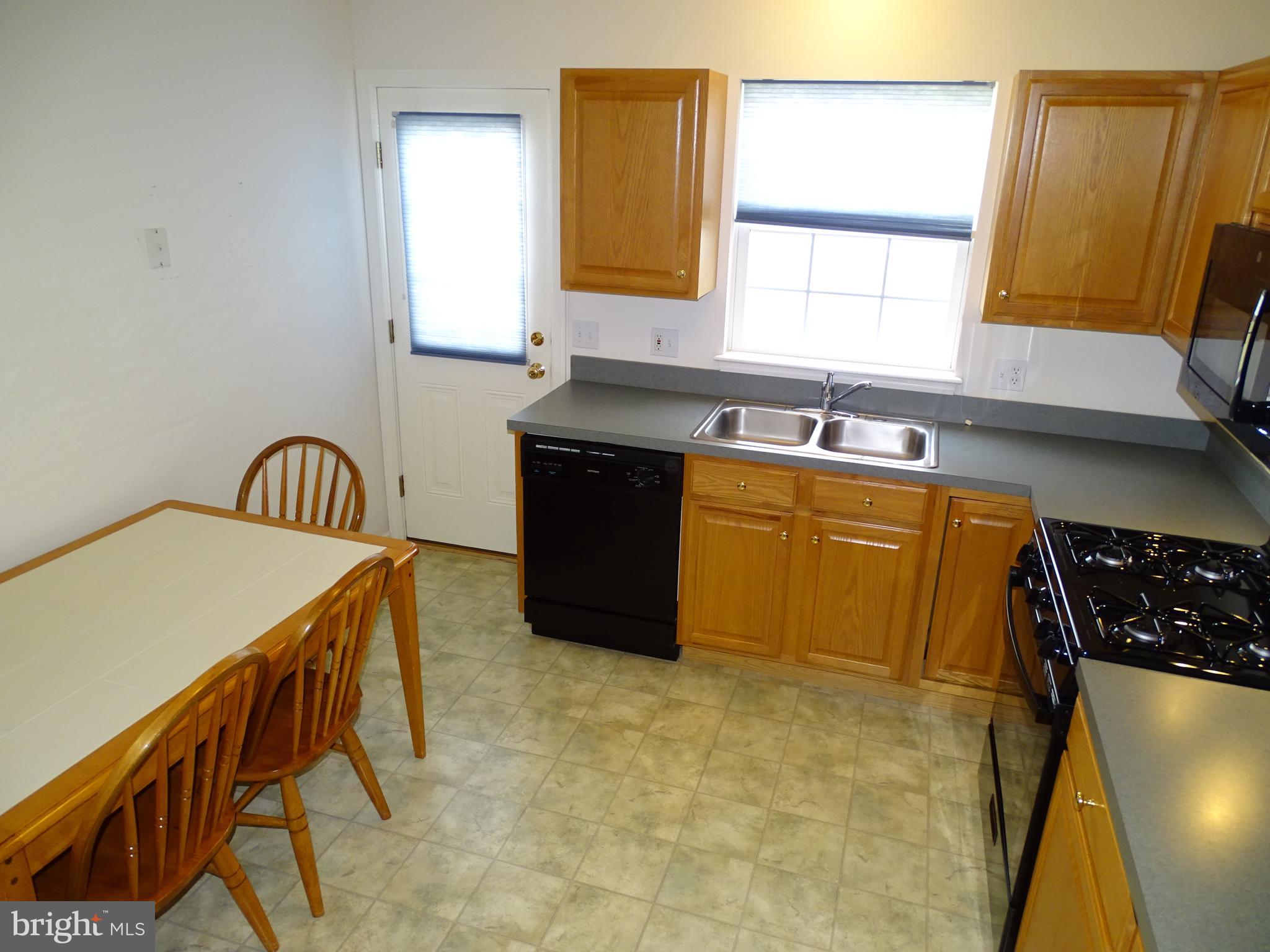 606 Hayley Road York, PA 17404 - Photo 11 of 22 Gallery Image 11