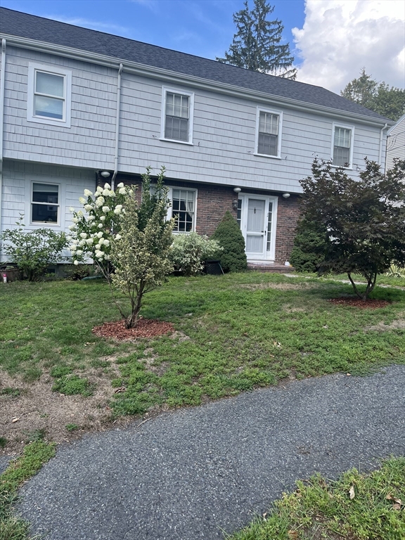24 Leslie Road, Unit B Newton, MA 02466 - Photo 1 of 30