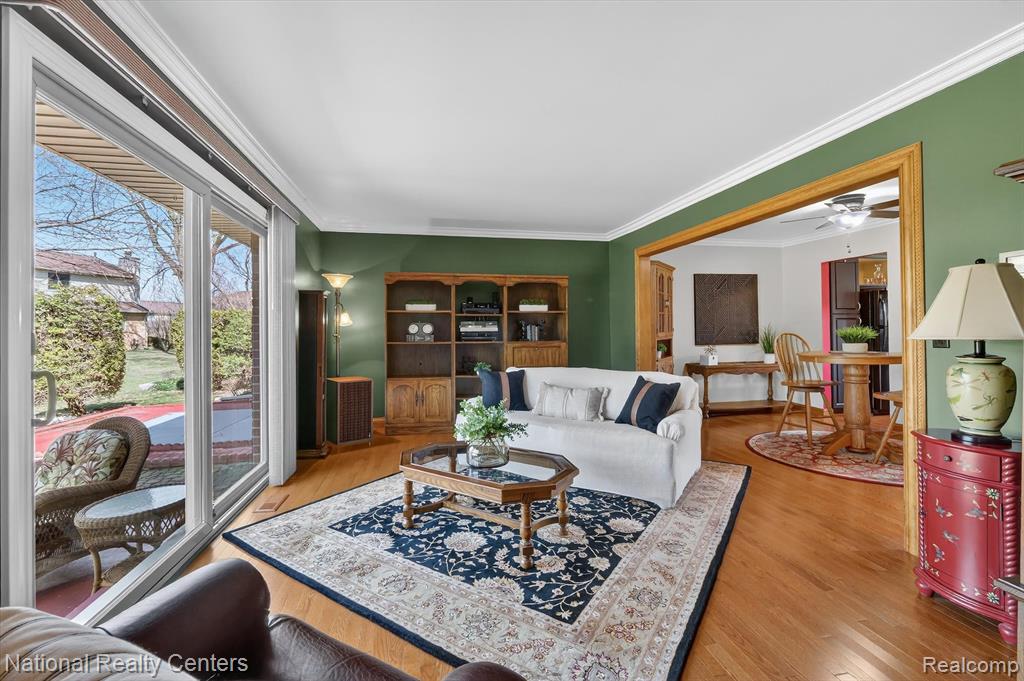 3920 Old Creek Road Troy, MI 48084 - Photo 6 of 51 Gallery Image 6