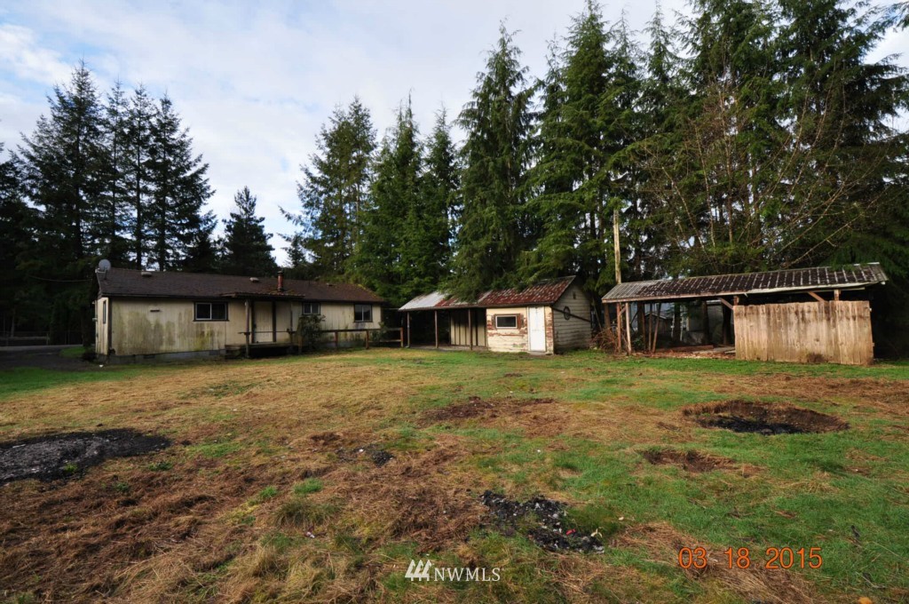 22415 South Forest Loop Road Granite Falls, WA 98252 - Photo 4 of 15