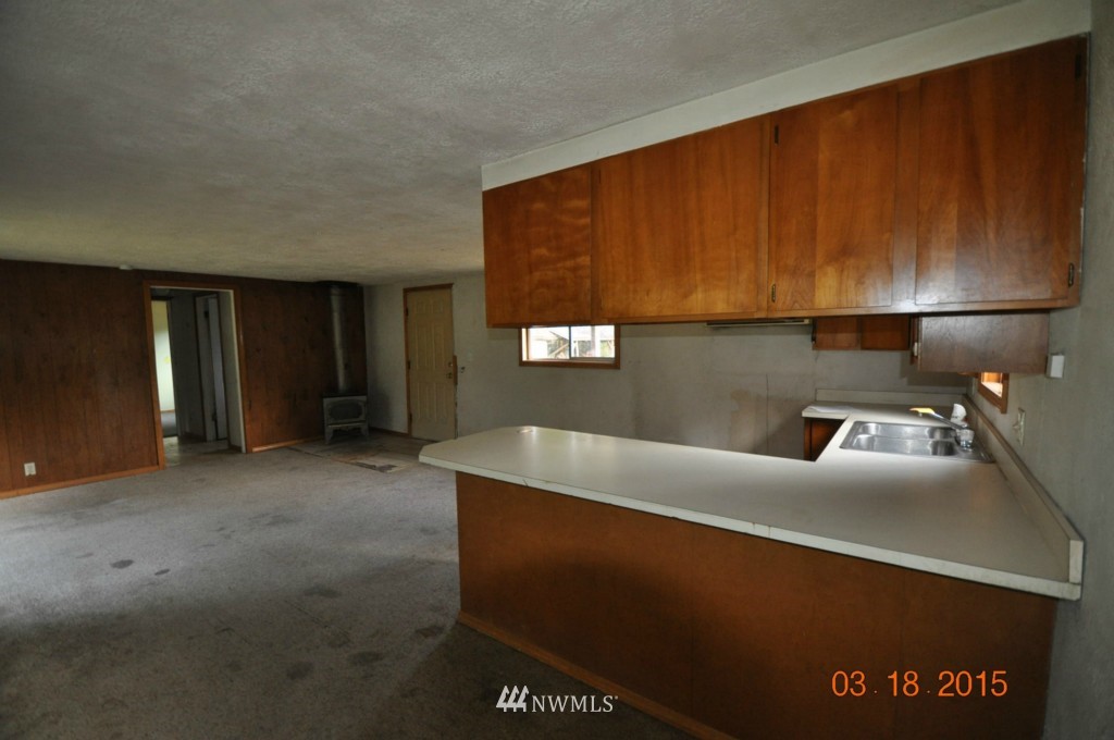 22415 South Forest Loop Road Granite Falls, WA 98252 - Photo 7 of 15