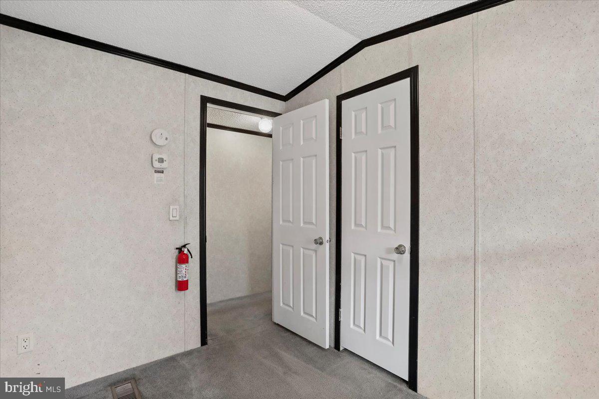 111 North Fairfax Boulevard Ranson, WV 25438 - Photo 22 of 32