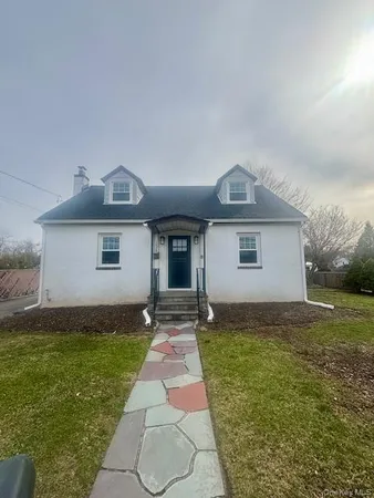$4,200 | 1026 Glen Cove Avenue, Glen Head, NY 11545