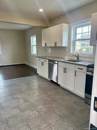 $4,200 | 1026 Glen Cove Avenue, Glen Head, NY 11545