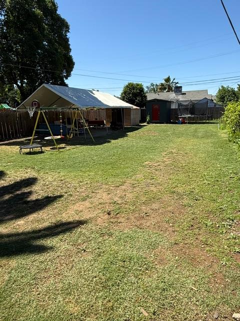 328 East 20th Street Merced, CA 95340 - Photo 17 of 19