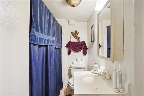$460,000 | 5510 Canal Boulevard, New Orleans, LA 70124