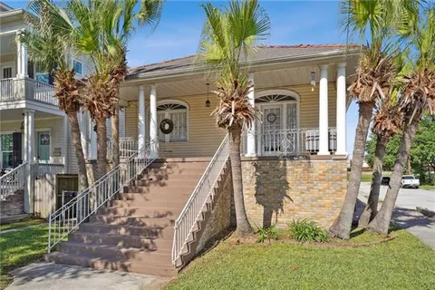 $460,000 | 5510 Canal Boulevard, New Orleans, LA 70124