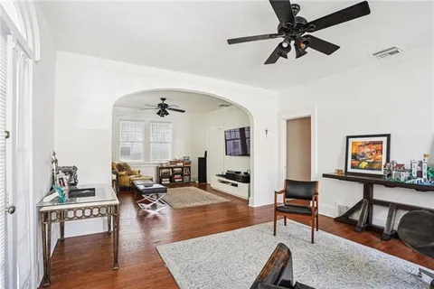 $460,000 | 5510 Canal Boulevard, New Orleans, LA 70124