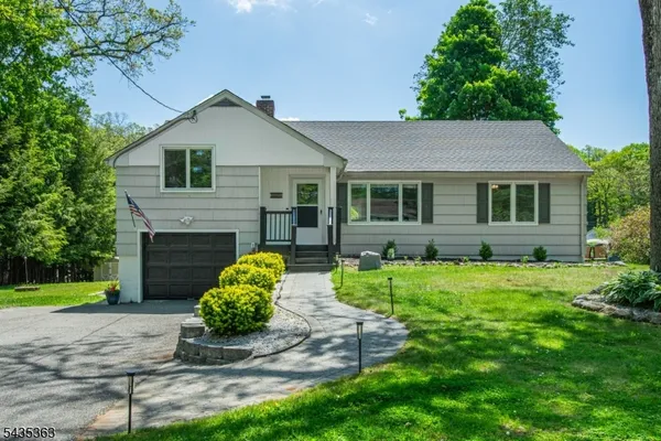 $600,000 | 17 Torden Place, Rockaway, NJ 07866