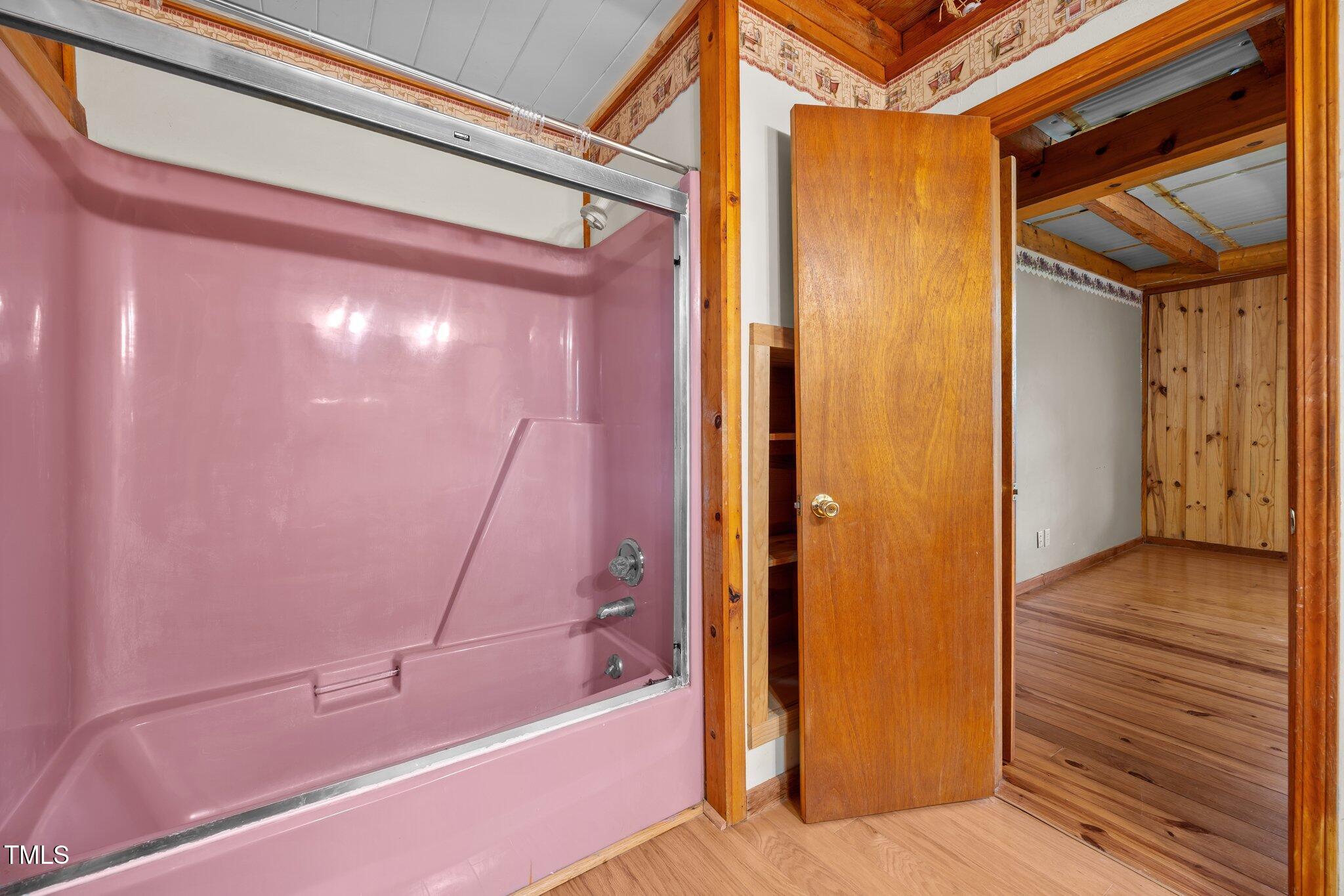 1150 Gardner Road Roxboro, NC 27574 - Photo 26 of 54 master tub