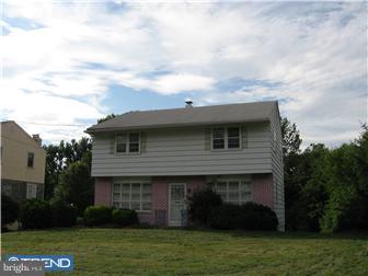 119 Gordon Road Glenside, PA 19038 - Photo 3 of 7 Gallery Image 3