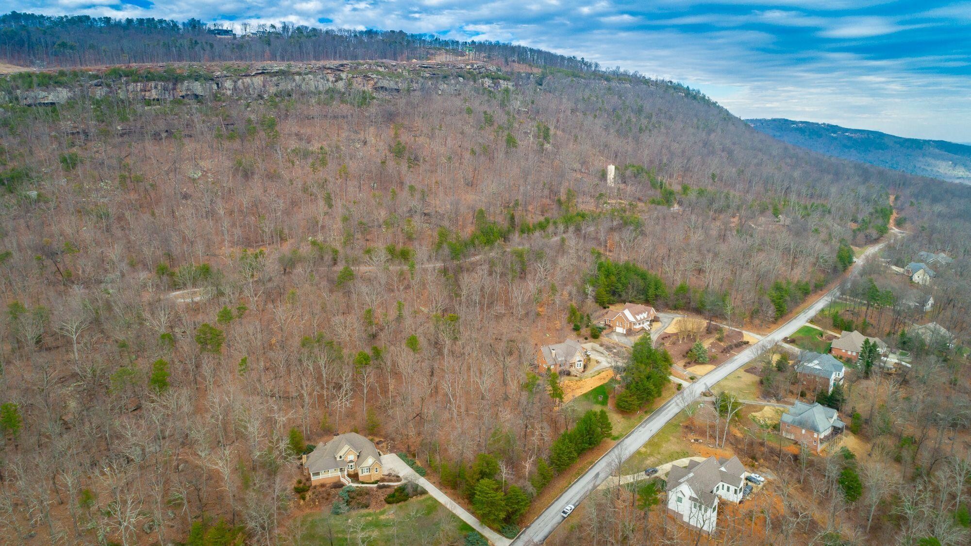 7783 Rocky Ledge Road Hixson, TN 37343 - Photo 17 of 20 Gallery Image 17