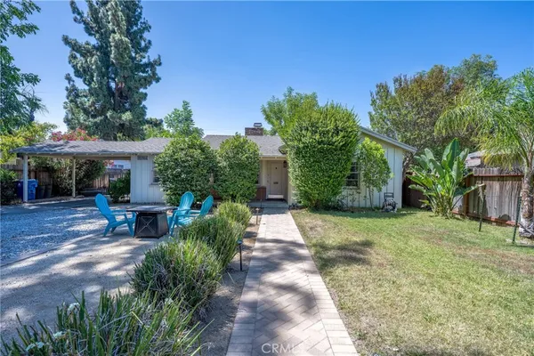 $3,600 | 15744 Hart Street, Van Nuys, CA 91406