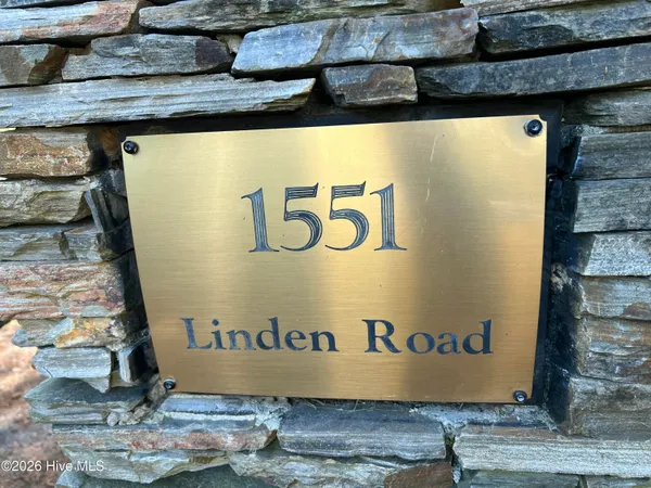 $899,000 | Undisclosed Address, Aberdeen, NC 28315