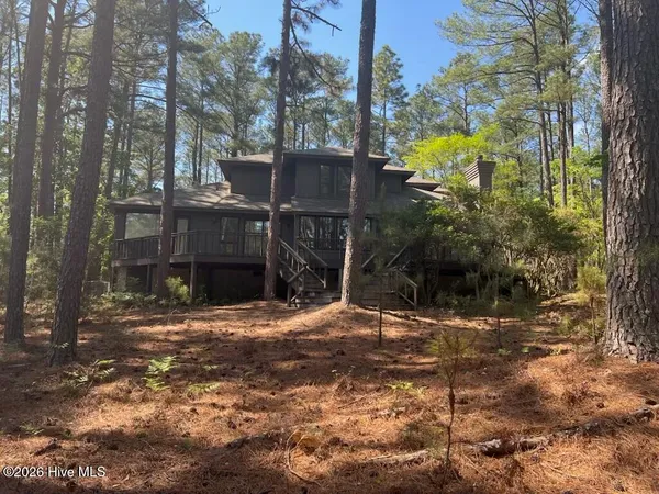 $899,000 | Undisclosed Address, Aberdeen, NC 28315