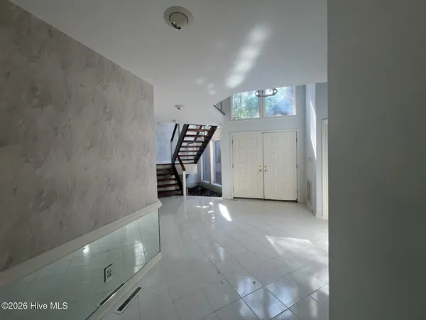 $899,000 | Undisclosed Address, Aberdeen, NC 28315