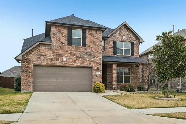 $419,900 | 713 Kinghaven Drive, Little Elm, TX 75068