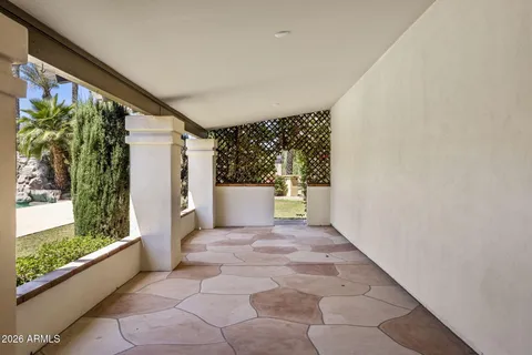 $4,500,000 | 8700 North 58th Place, Paradise Valley, AZ 85253