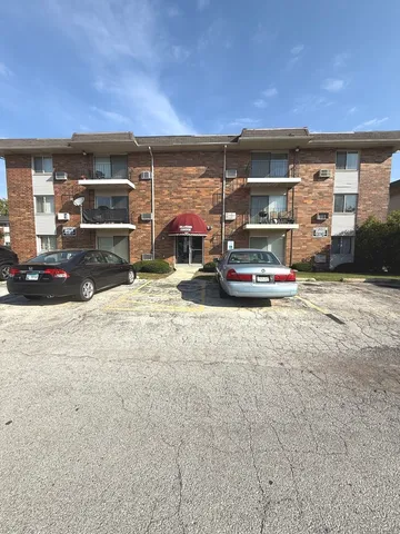 $93,000 | 1925 Canal Street, Unit 3D, Blue Island, IL 60406