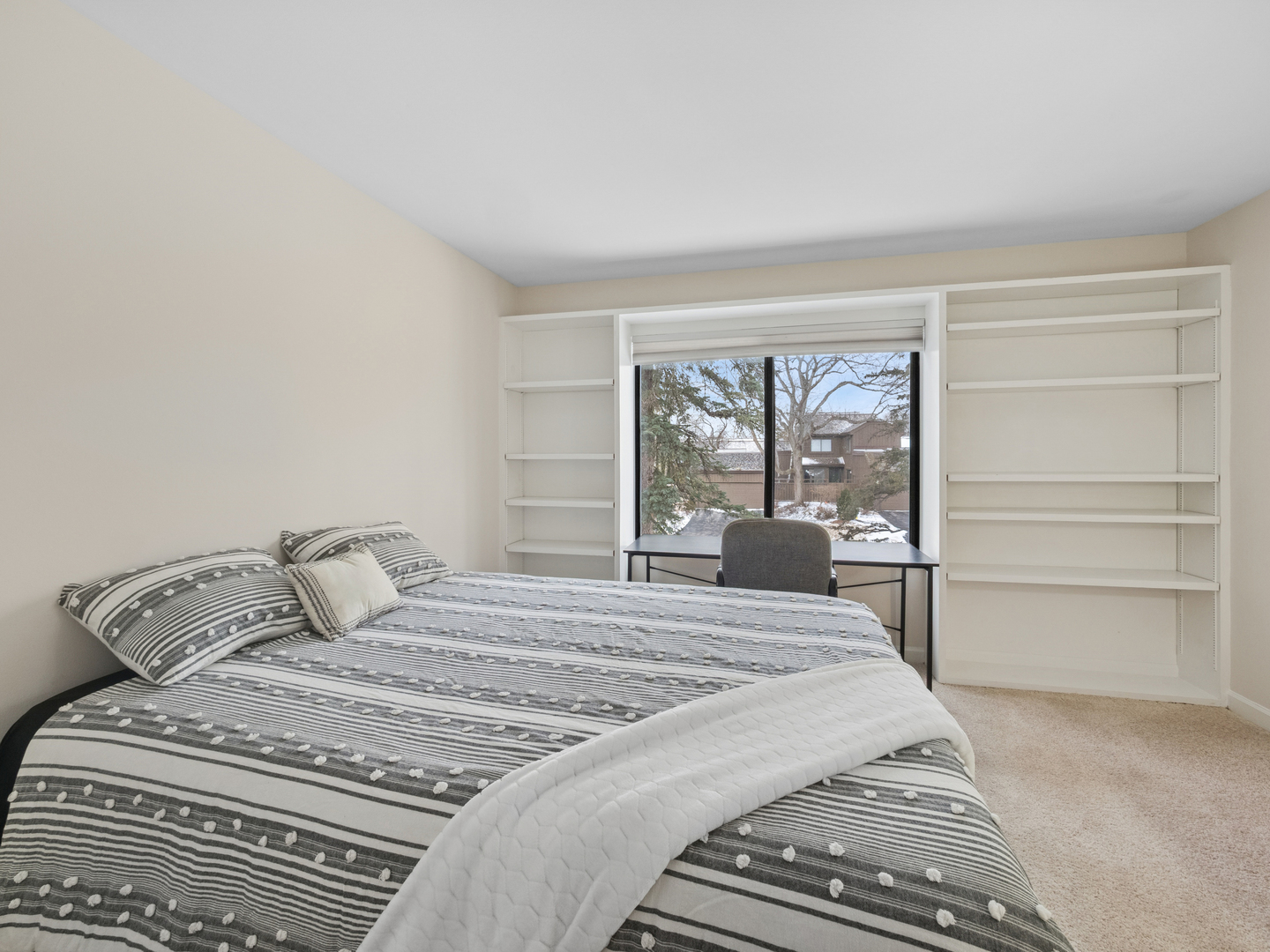 276 Old Barn Road, Unit 276B Barrington, IL 60010 - Photo 11 of 36