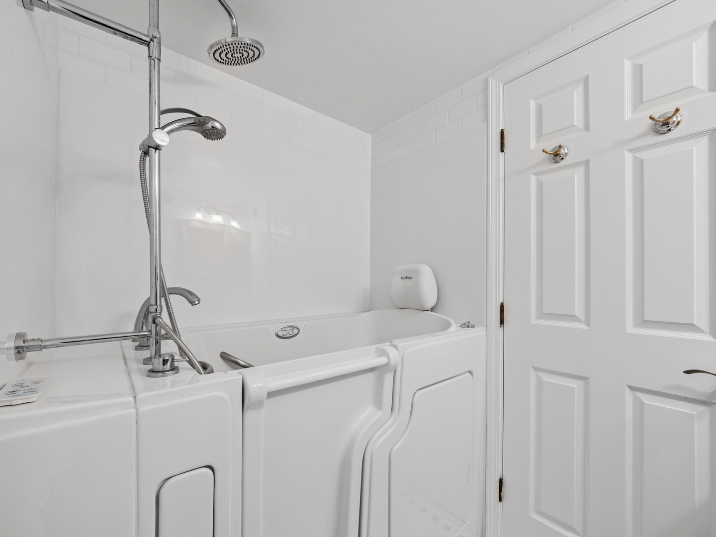 276 Old Barn Road, Unit 276B Barrington, IL 60010 - Photo 13 of 36