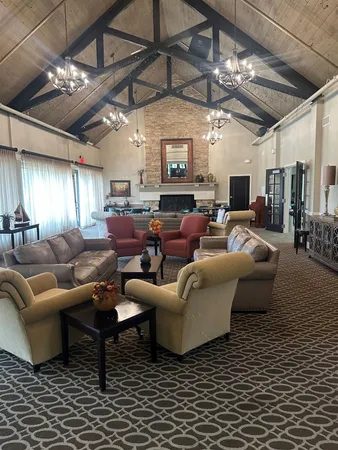 $325,000 | 276 Old Barn Road, Unit 276B, Barrington, IL 60010