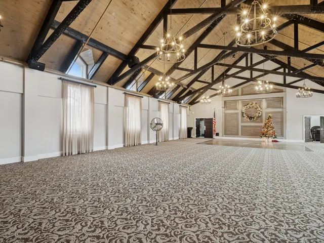 $350,000 | 276 Old Barn Road, Unit 276B, Barrington, IL 60010