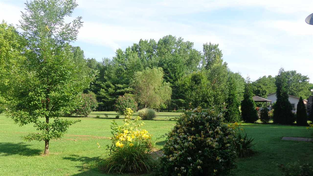 5709 Sharon Road Newburgh, IN 47630 - Photo 5 of 35 Gallery Image 5