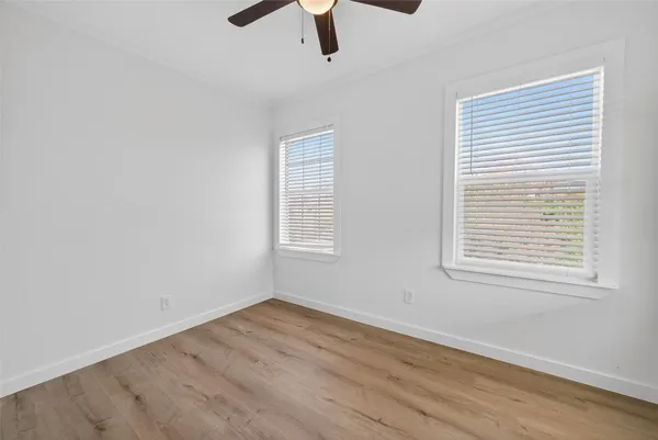 $1,350 | 2202 Hutchins Street, Unit D, Houston, TX 77003