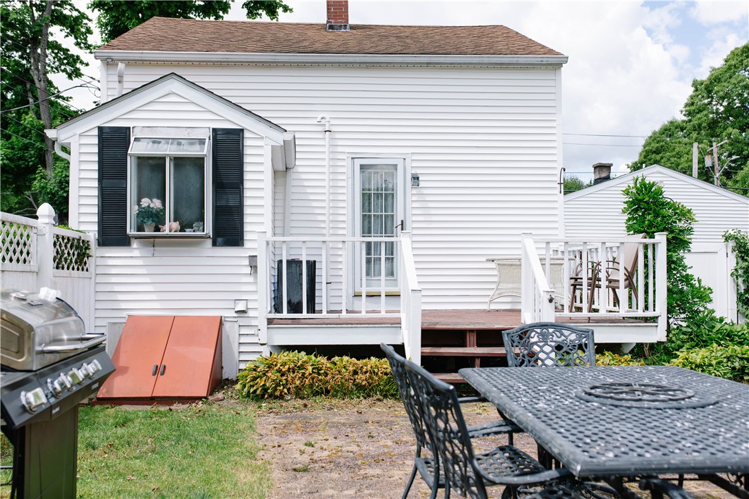 165 Sowams Road Barrington, RI 02806 - Photo 19 of 25