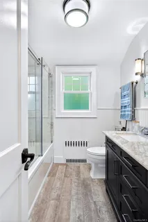 $1,599,000 | 7 Merillon Avenue, Garden City, NY 11530