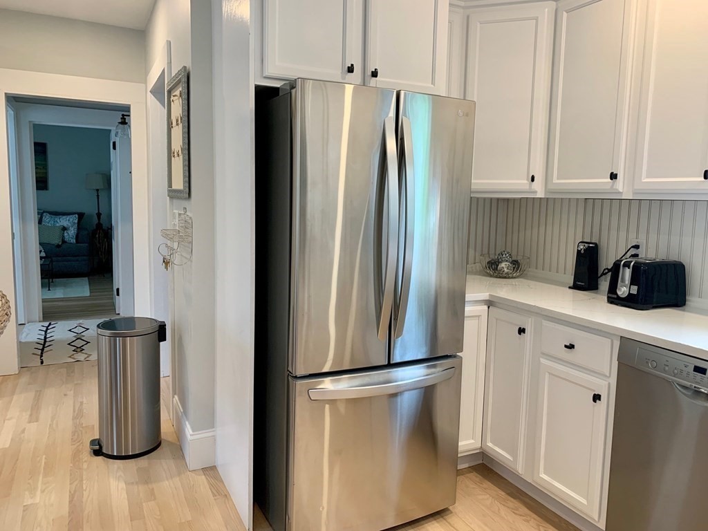 101 Ocean Street Barnstable, MA 02601 - Photo 11 of 41