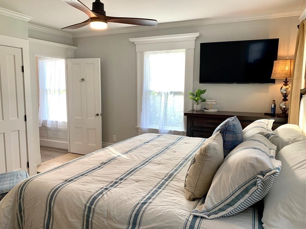 101 Ocean Street Barnstable, MA 02601 - Photo 17 of 41