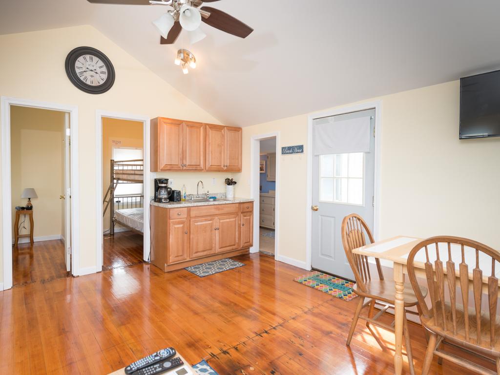 27 Tabernacle Road York, ME 03909 - Photo 6 of 15 Gallery Image 6