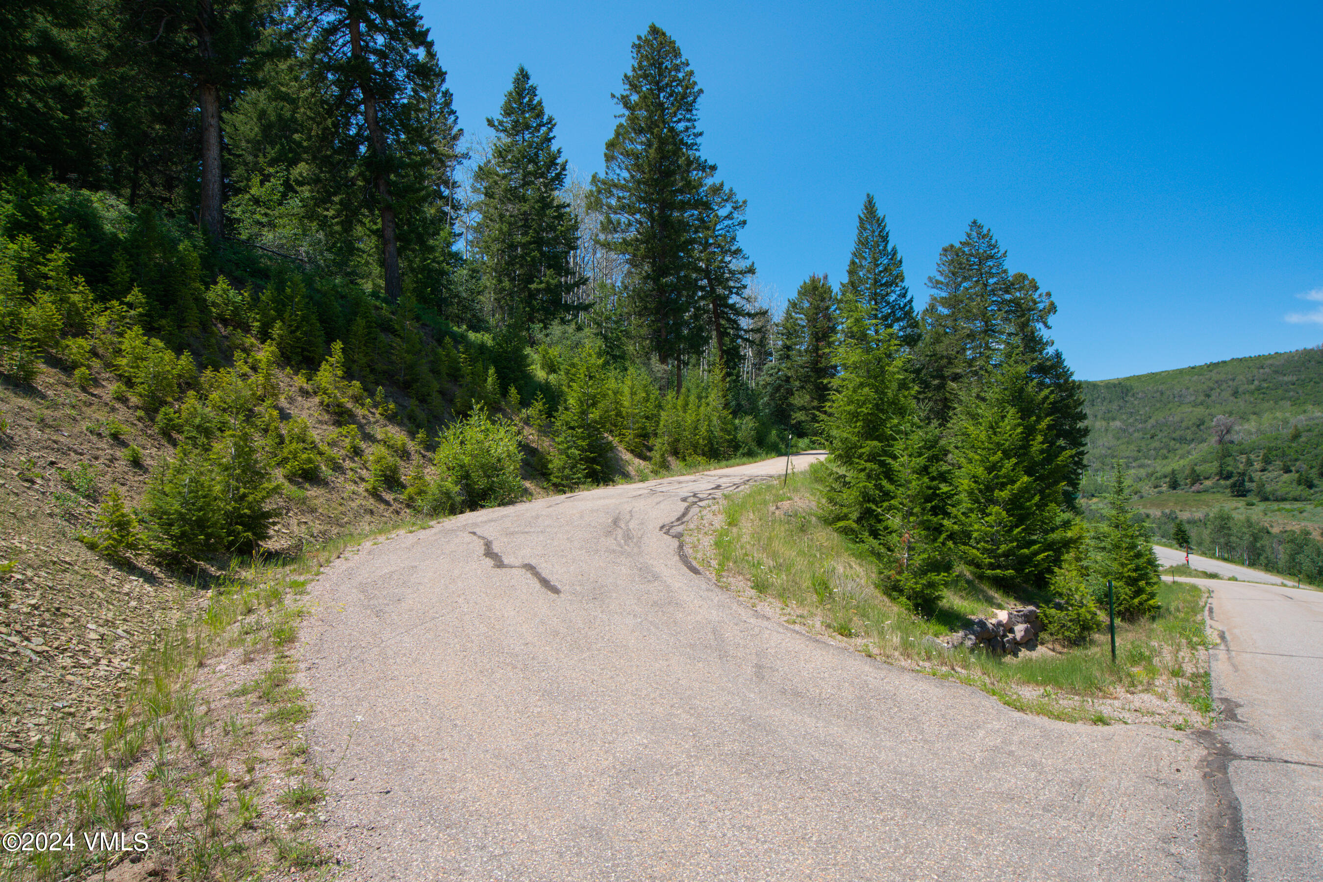 92 Sunquist Road Edwards, CO 81632 - Photo 28 of 39 a view of a pathway with a park